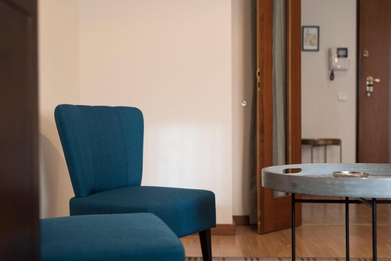 Lovelystay - Homey Feeling Flat W/ Free Parking OOporto Exteriör bild